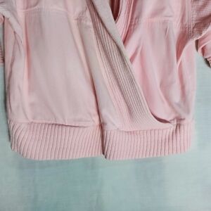 Woman pink Sweater/jacket